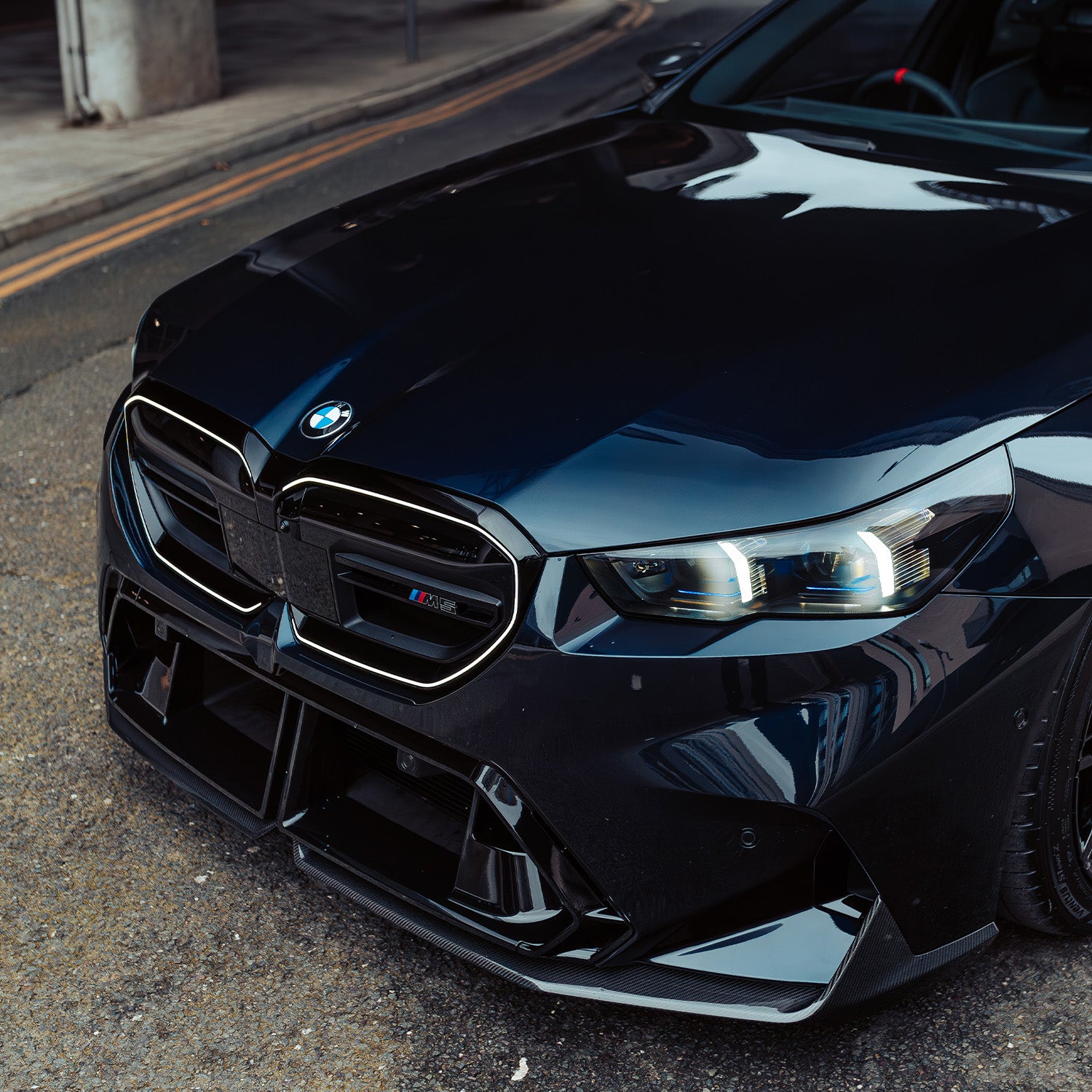 MHC+ BMW G90 & G99 M5 Carbon Performance Front Splitter