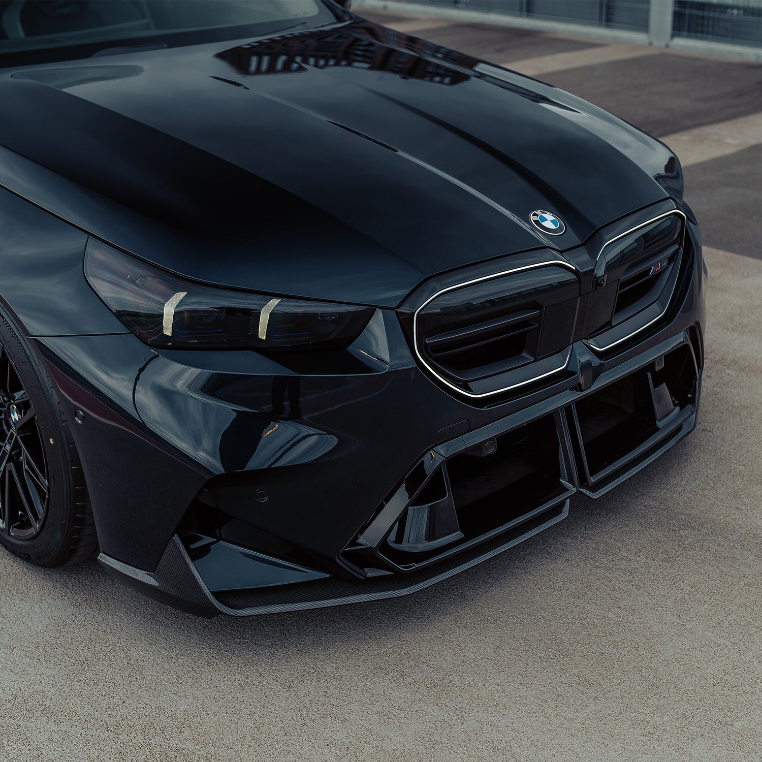 MHC+ BMW G90 & G99 M5 Carbon Performance Front Splitter