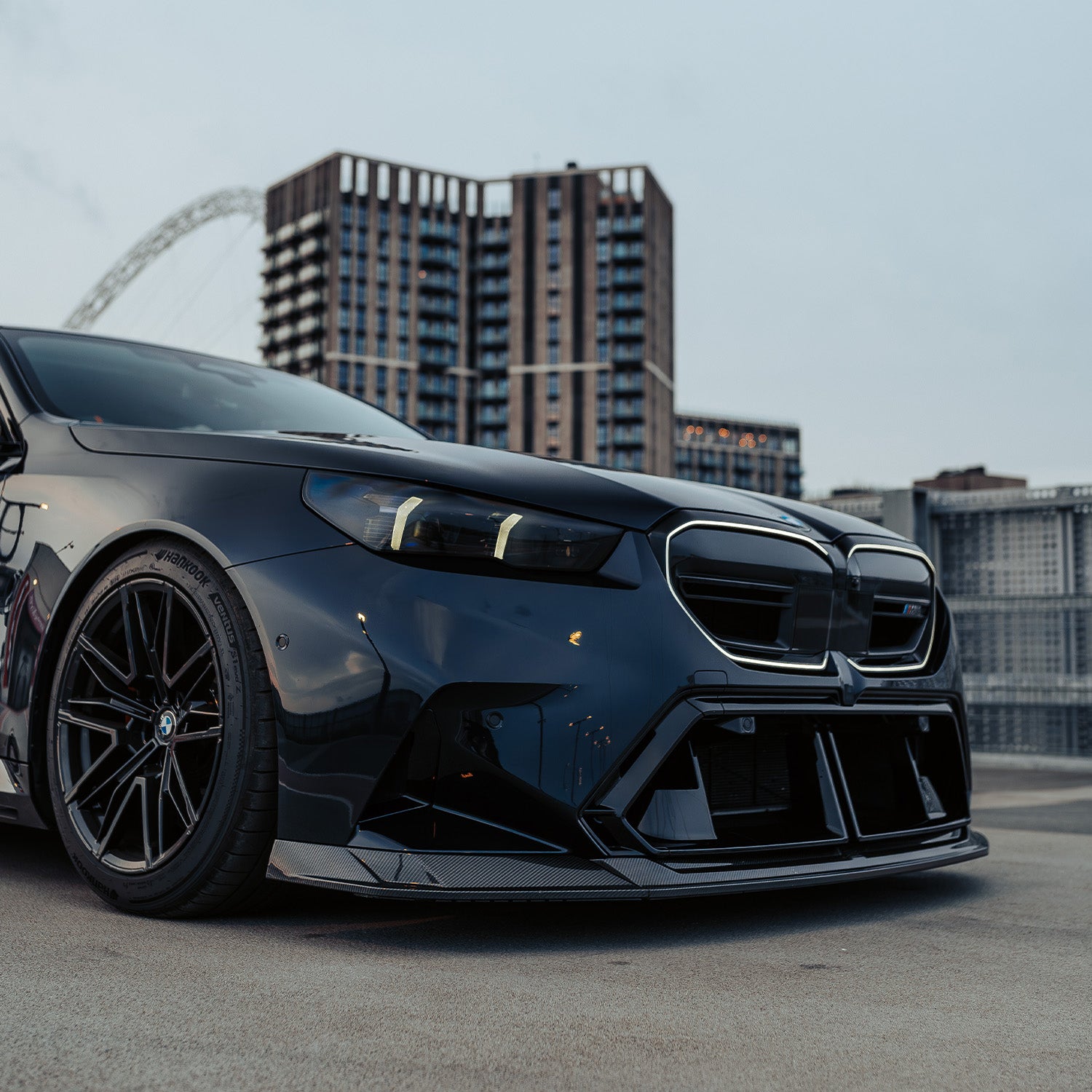 MHC+ BMW G90 M5 Full Carbon Fibre Exterior Body Kit