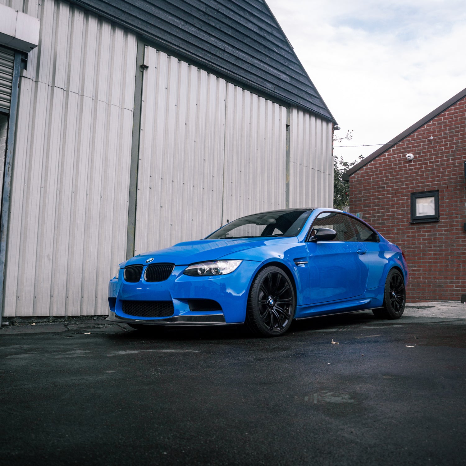 MHC+ BMW M3 Mirror Covers In Gloss Pre-Preg Carbon Fibre (E92/E93)