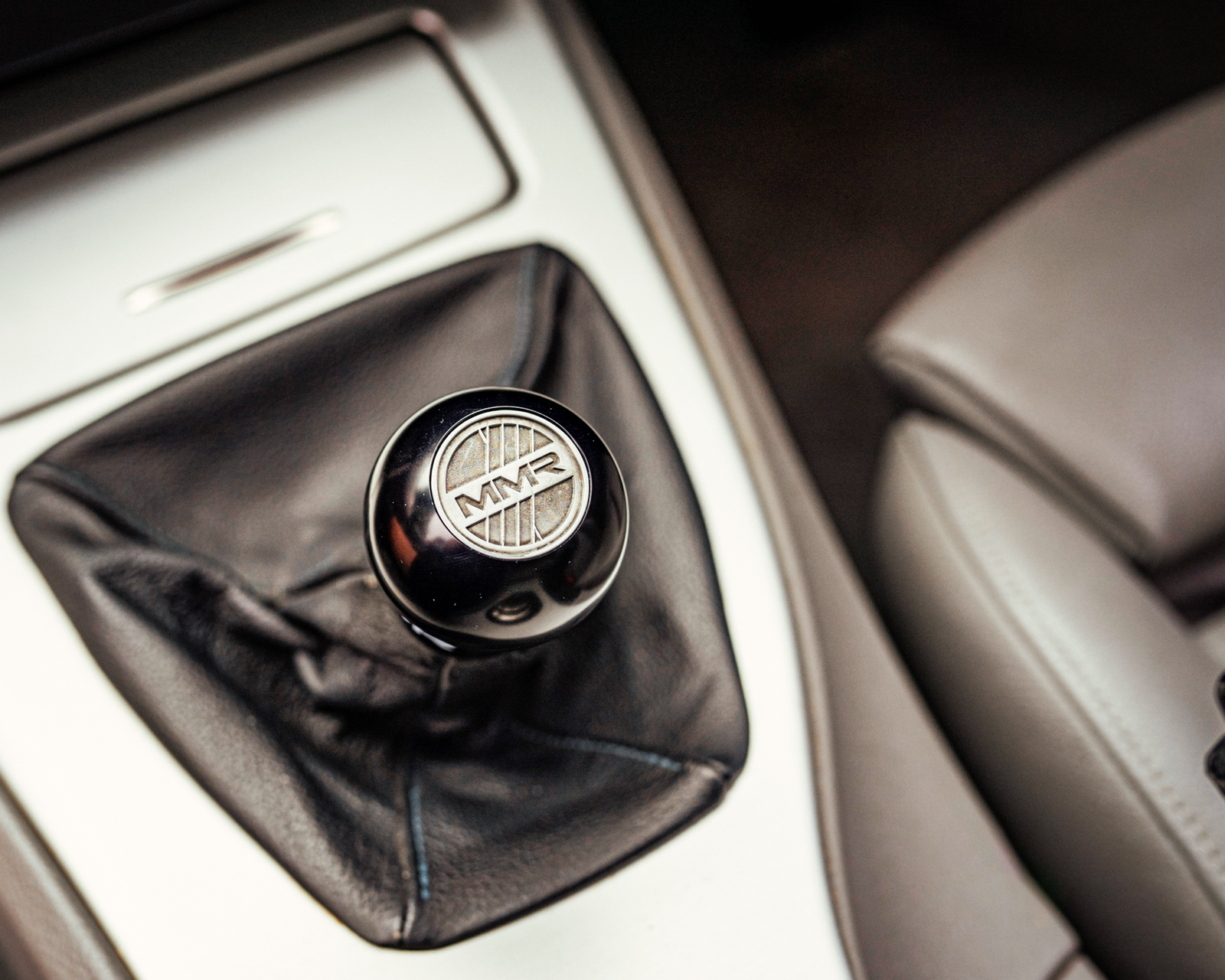 bmw gear shift knob MMX BMW 6-Speed Manual Billet Gear Shift Knob