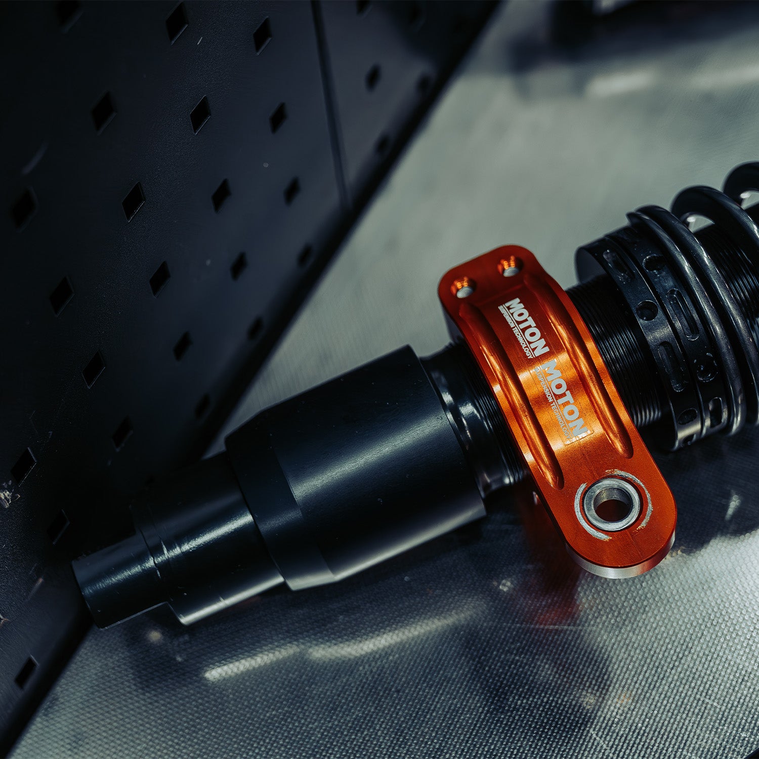 MOTON BMW F80 M3 & F82/F83 M4 Pre-LCI 1-Way Coilover Kit - M 505 176SD (2014-2015)