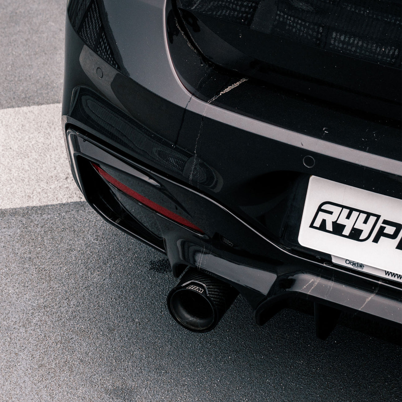 Maxton Design BMW F20 F21 M140i Gloss Black Rear Diffuser