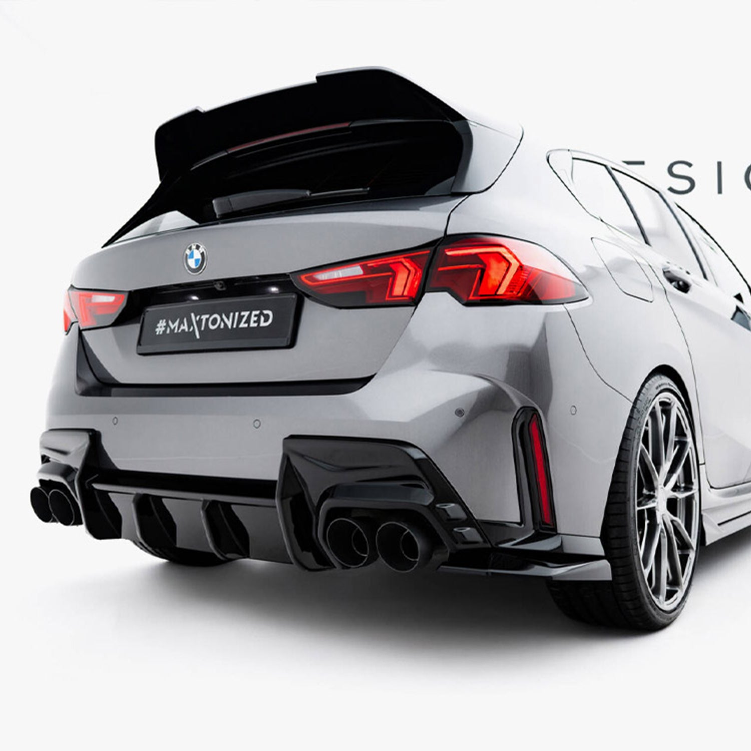 Maxton Design BMW F70 M135 V1 Gloss Black Full Body Kit