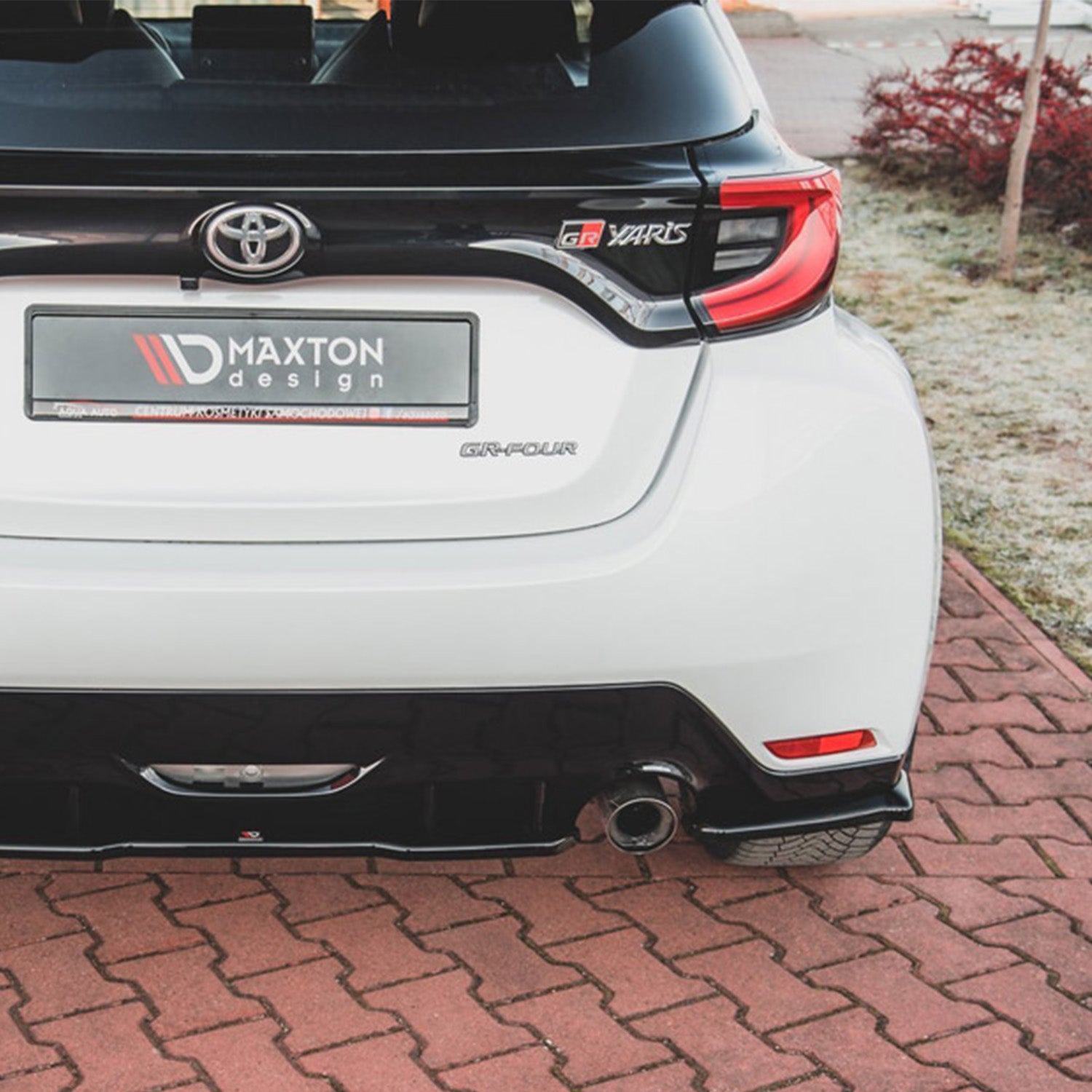 Maxton Design Gloss Black Rear Side Splitters For Toyota GR Yaris