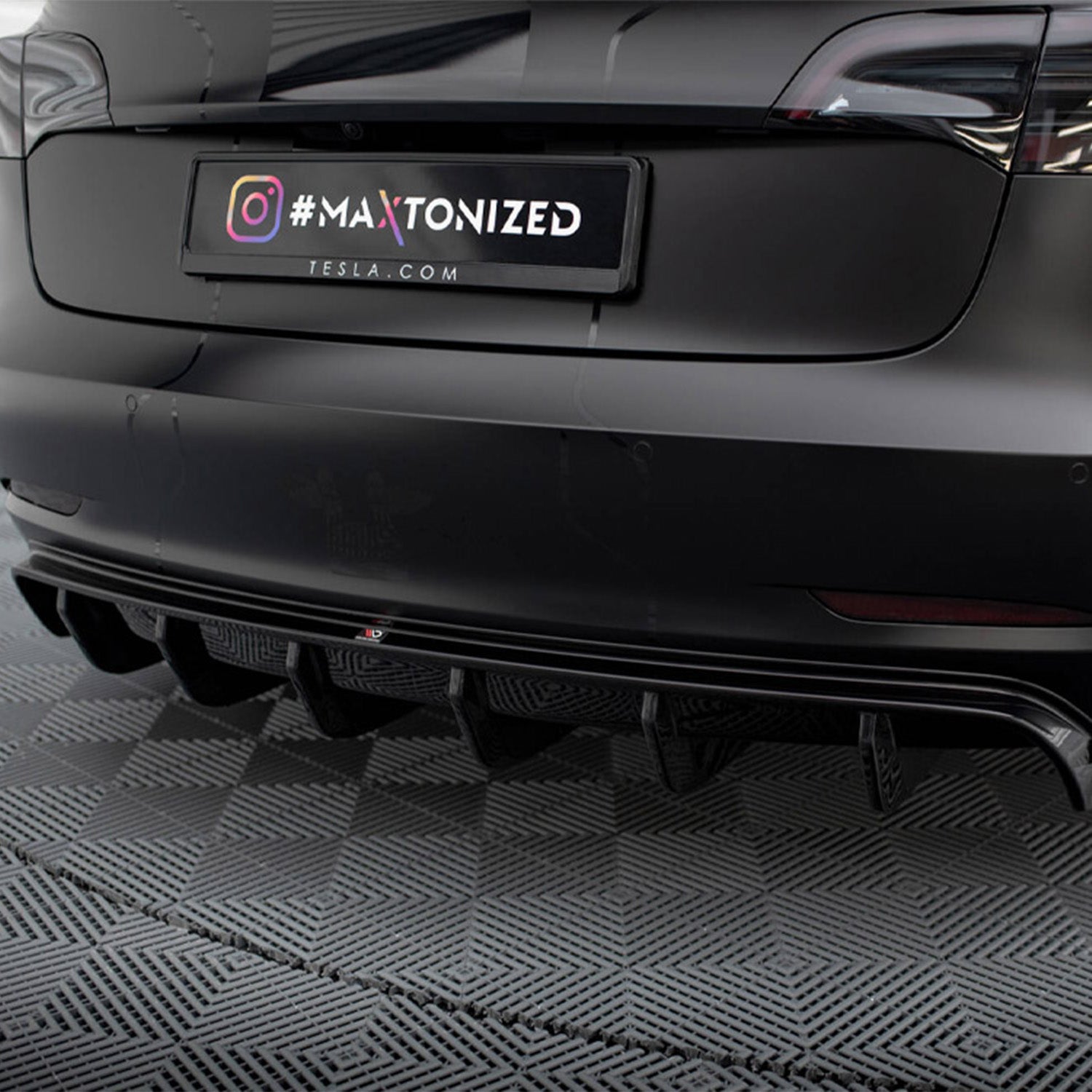 Maxton Design Tesla Model 3 V2 Rear Diffuser In Gloss Black