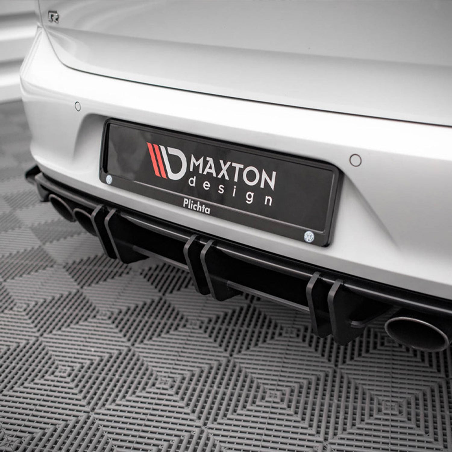 Maxton Design VW Golf R Mk7 Street Pro Rear Diffuser