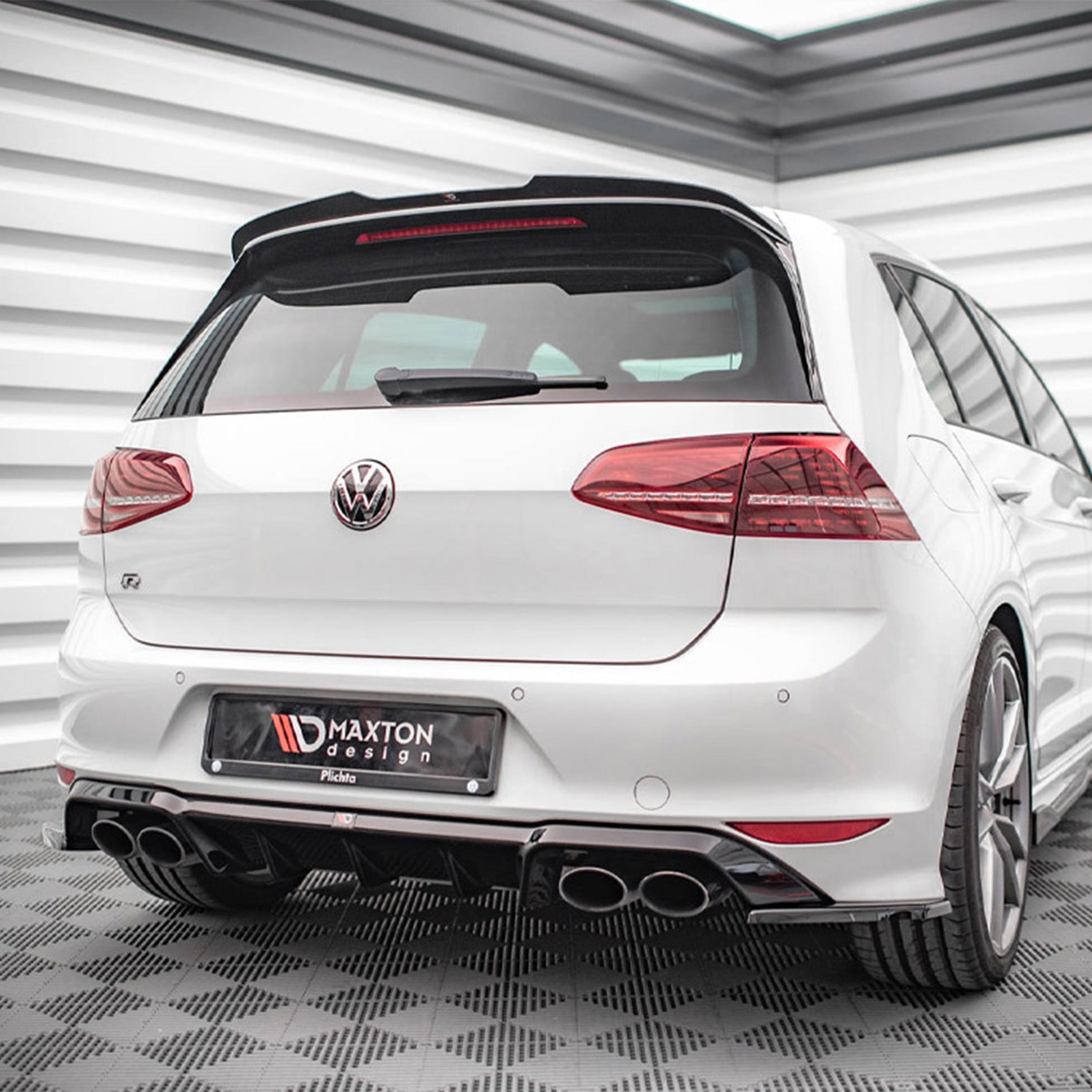 Maxton Design VW Golf R Mk7 V4 Rear Side Splitters