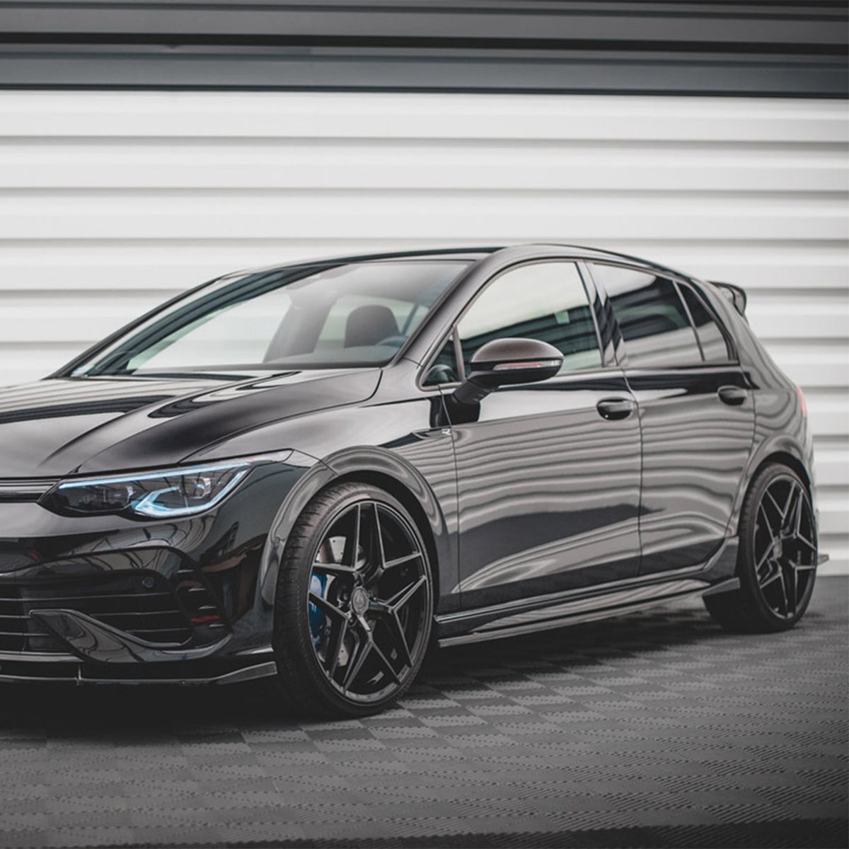 Maxton Design VW Golf R Mk8 V2 Gloss Black Side Skirts