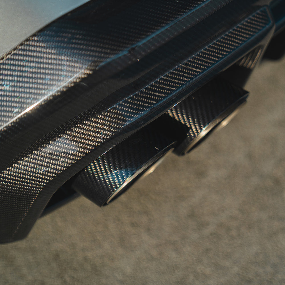 R44 BMW G90 & G99 M5 Matte Carbon Exhaust Fibre Tips Set