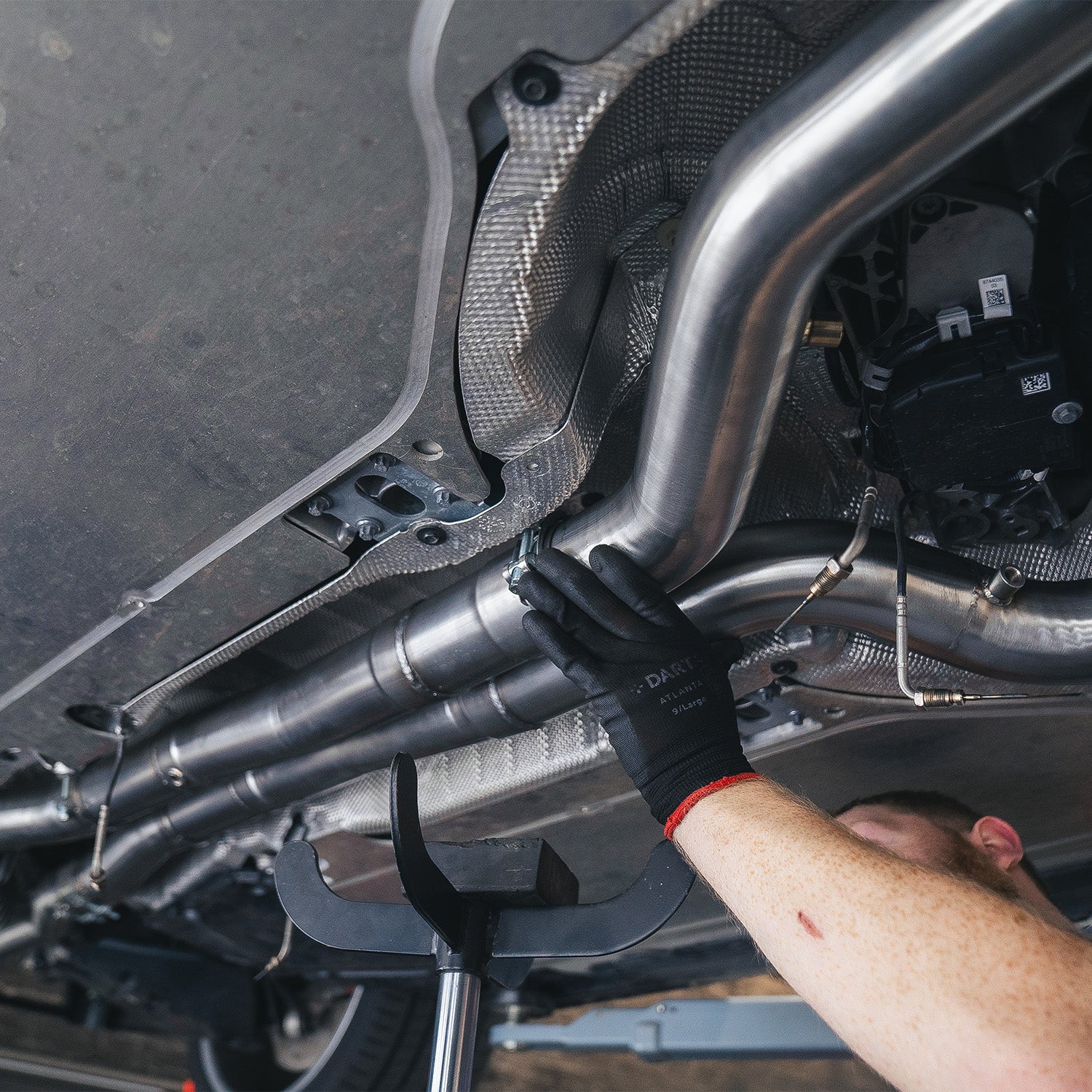 R44 BMW G90 & G99 M5 Exhaust Midpipe & Carbon Fibre Tailpipe Package