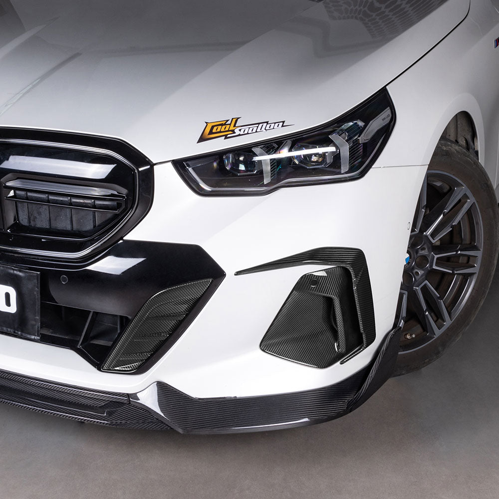 SooQoo BMW 5 Series G60 Front Bumper Insert In Gloss Carbon Fibre