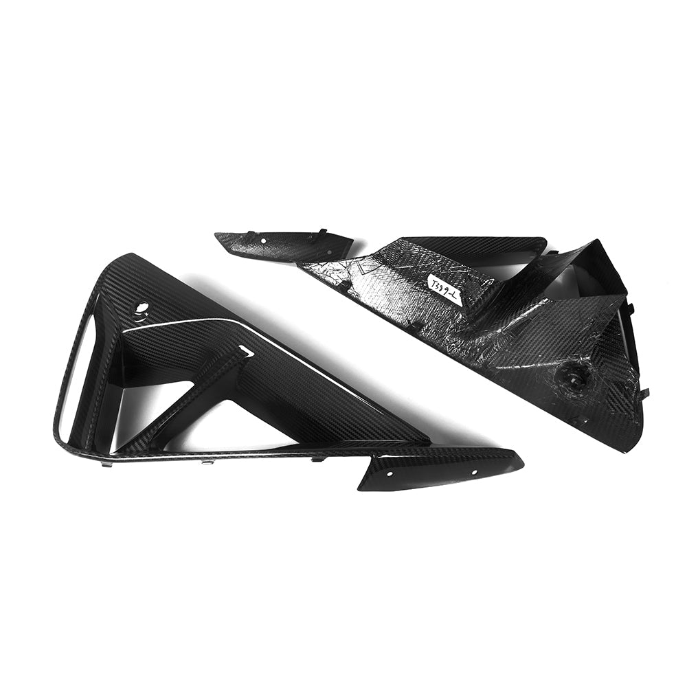 SooQoo BMW G42 M240i Carbon Fibre Front Air Intake Ducts