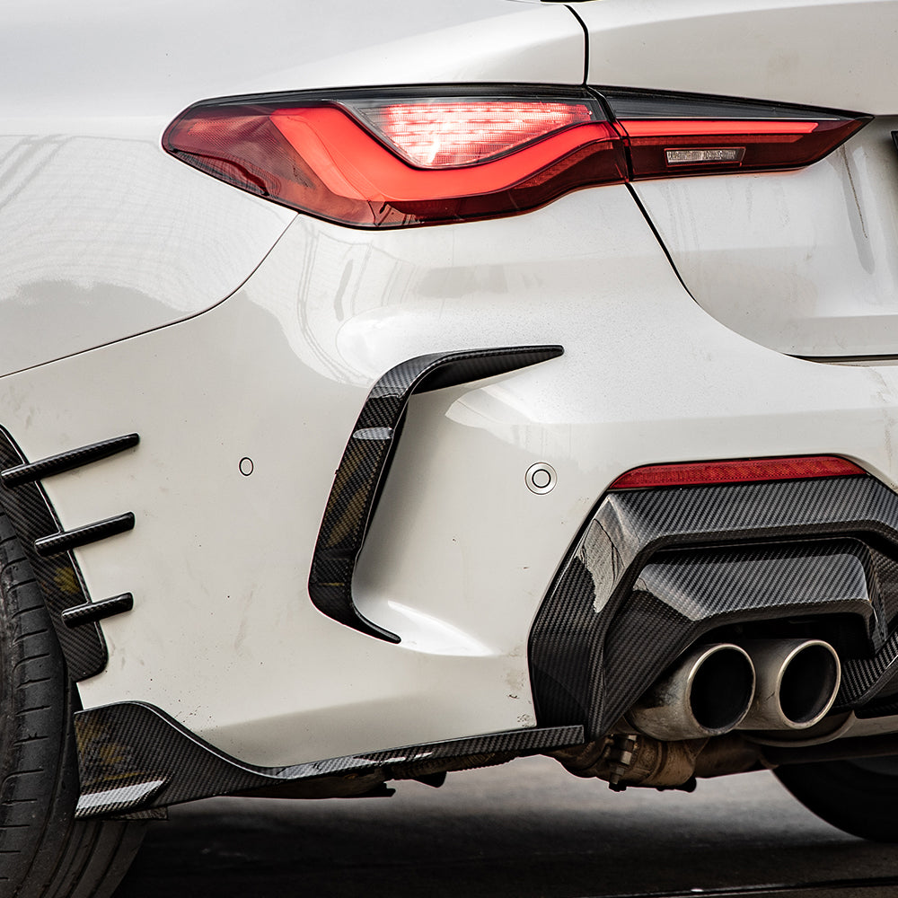 SooQoo BMW 4 Series G22 Front Bumper Insert In Gloss Carbon Fibre