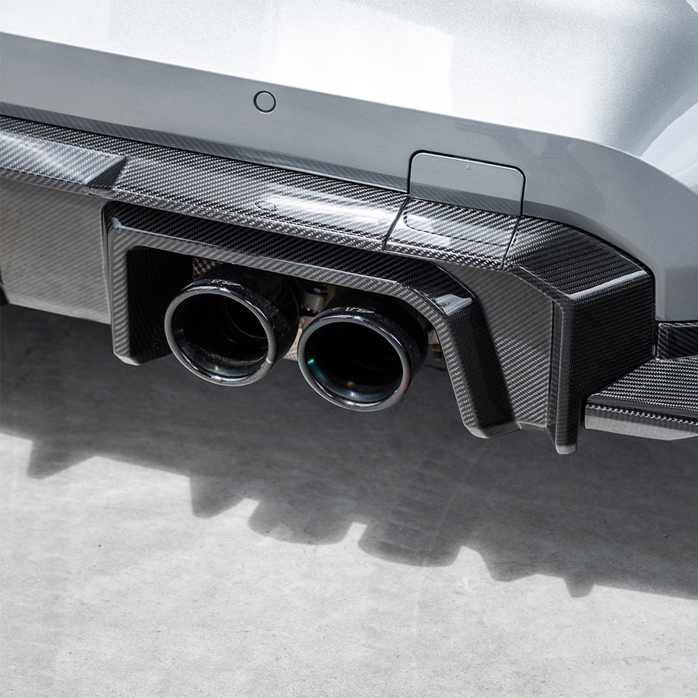 SooQoo V2 BMW M3 G80 G81 Rear Diffuser In Gloss Carbon Fibre