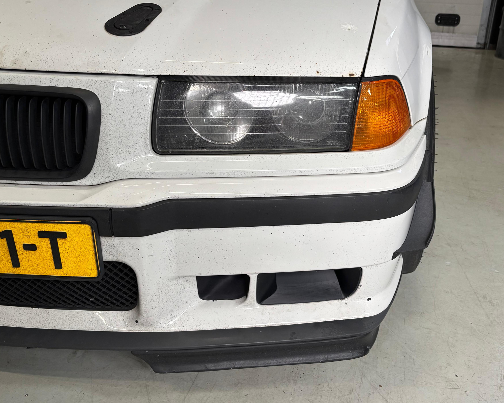 ST Trackparts BMW E36 Canards / Dive Planes (Clubsport)