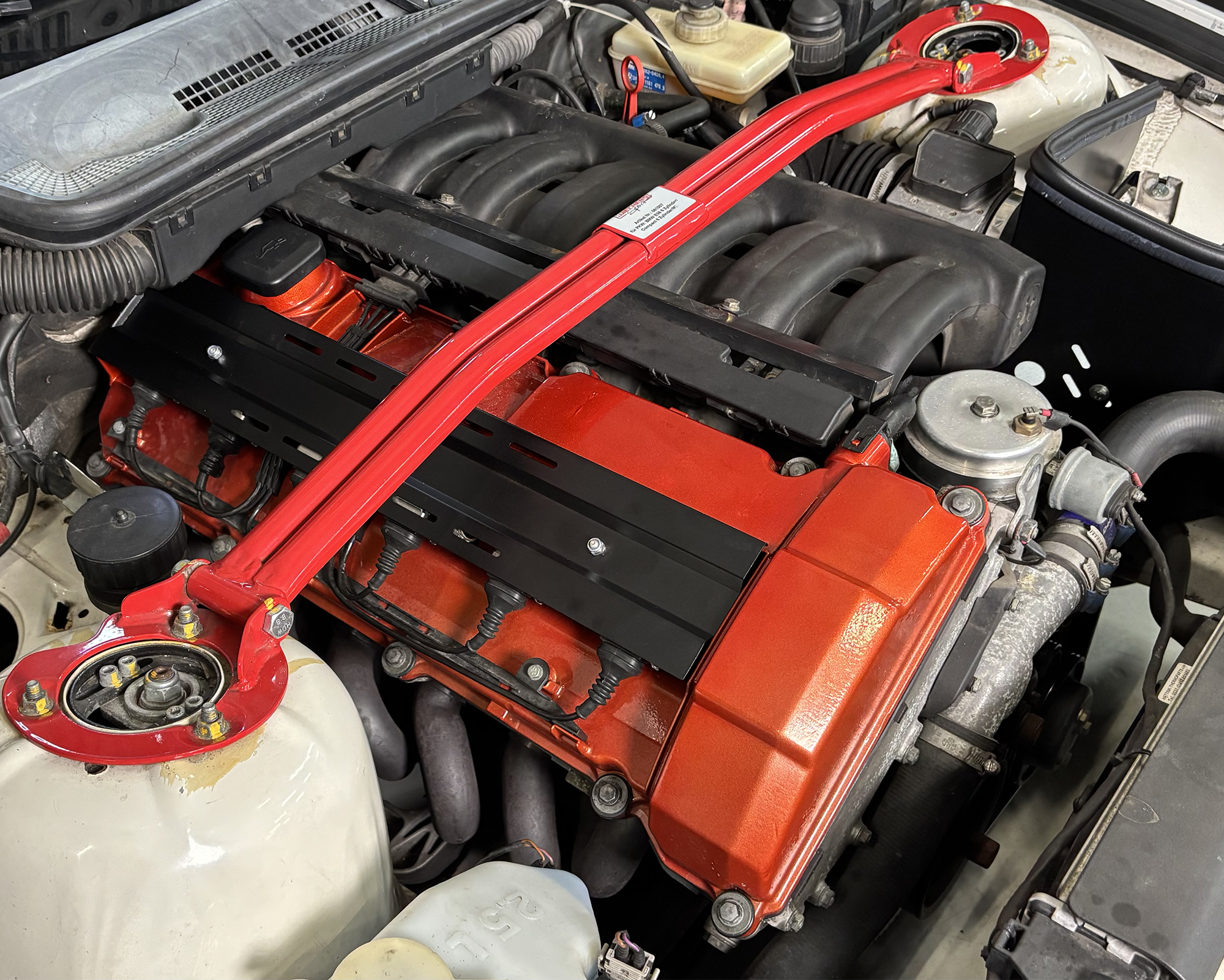 ST Trackparts BMW E36 Coil pack cover Black (M50/M52)