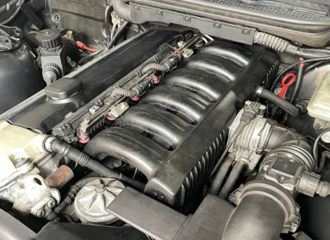 ST Trackparts BMW E36 M50 Manifold swap kit