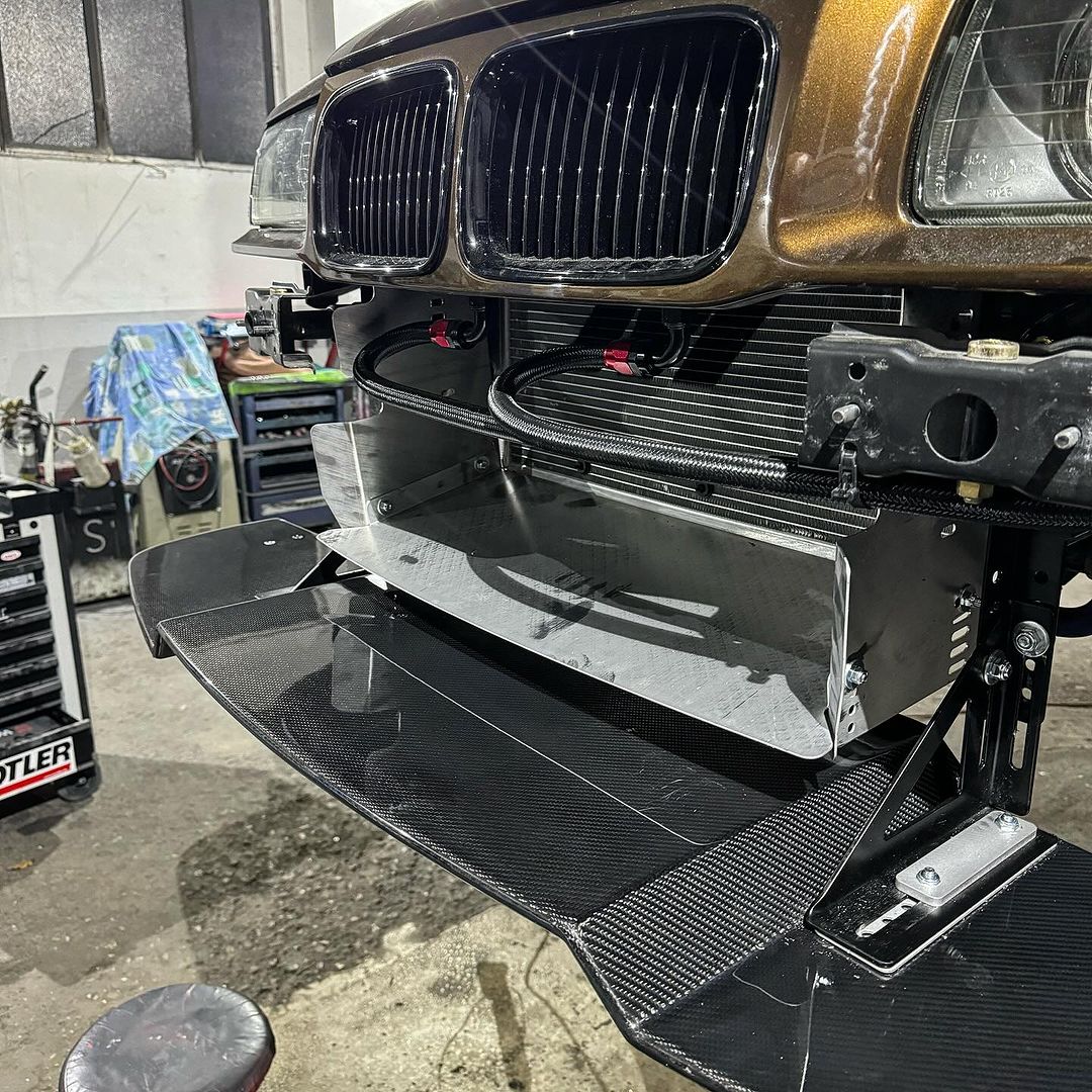 ST Trackparts BMW E36 Radiator Shroud