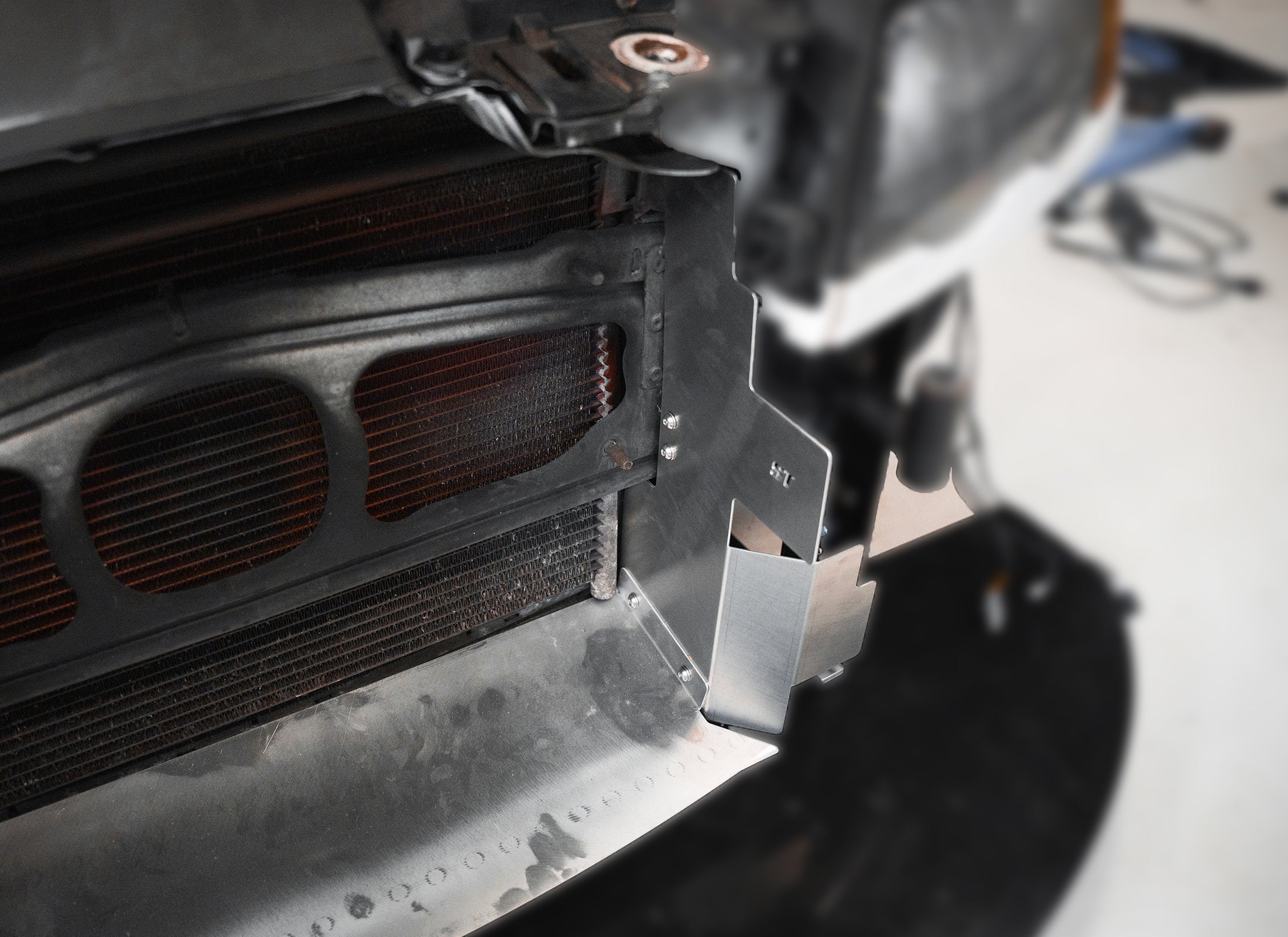 ST Trackparts BMW E46 Radiator Shroud M-Tech 2