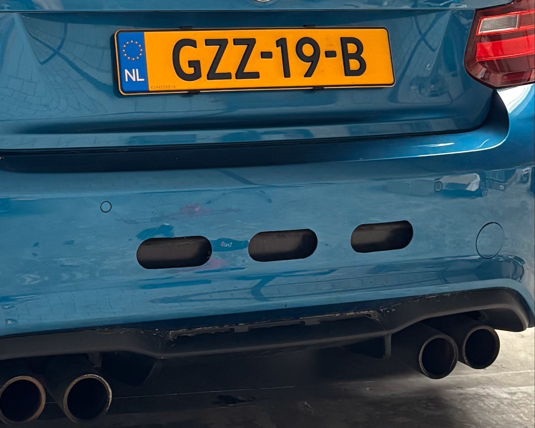 ST Trackparts BMW E46/E9X/F8X/G8X Universal Speedholes Stencil and Mesh 50mm