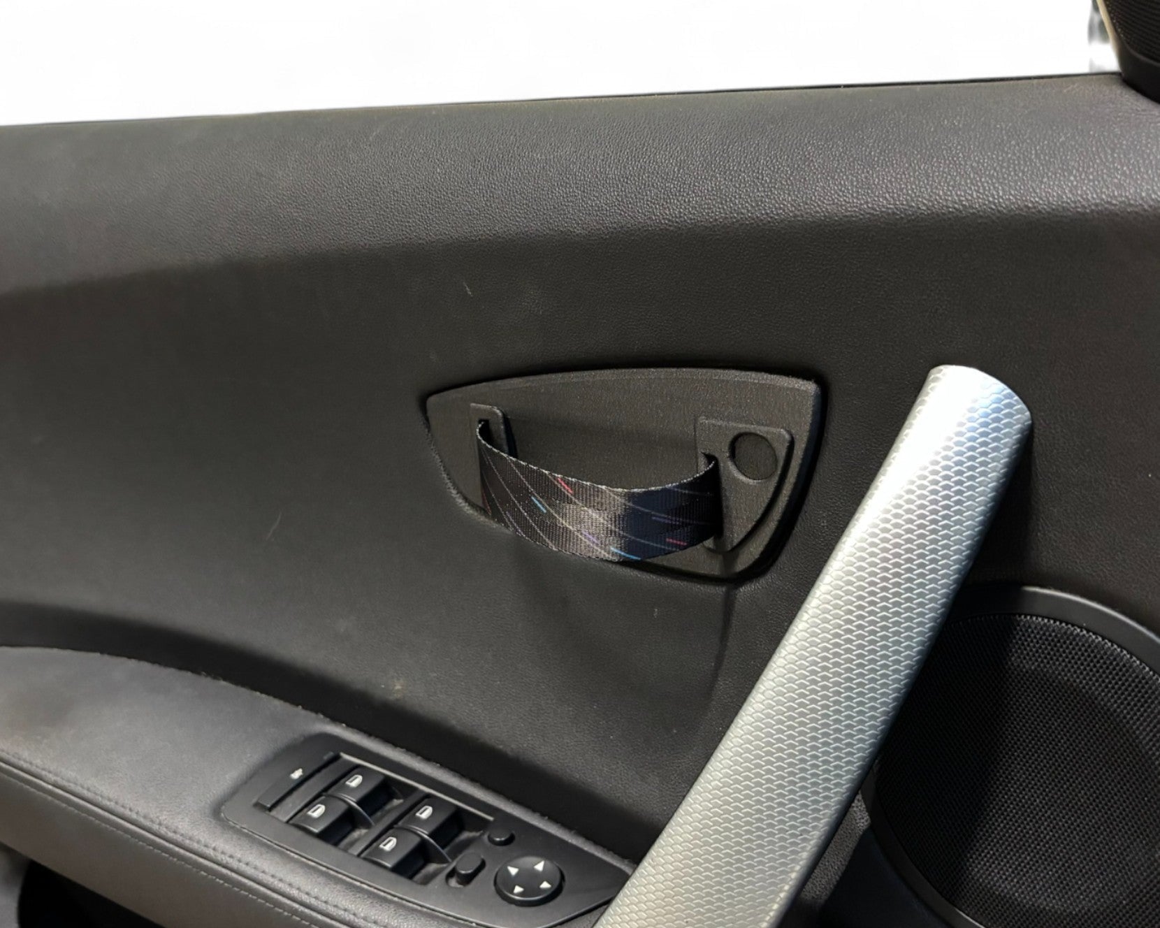 ST Trackparts BMW E87 1-Series Door Pull Strap Conversion Kit