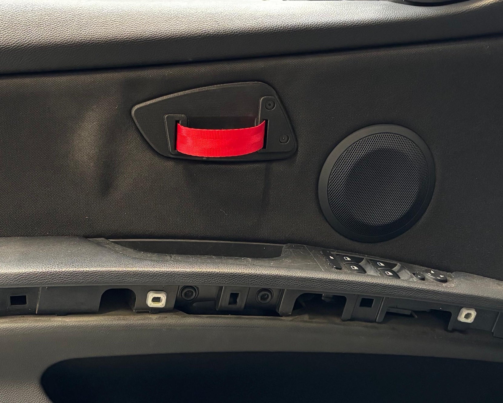 ST Trackparts BMW E90 3-Series Door Pull Strap Conversion Kit