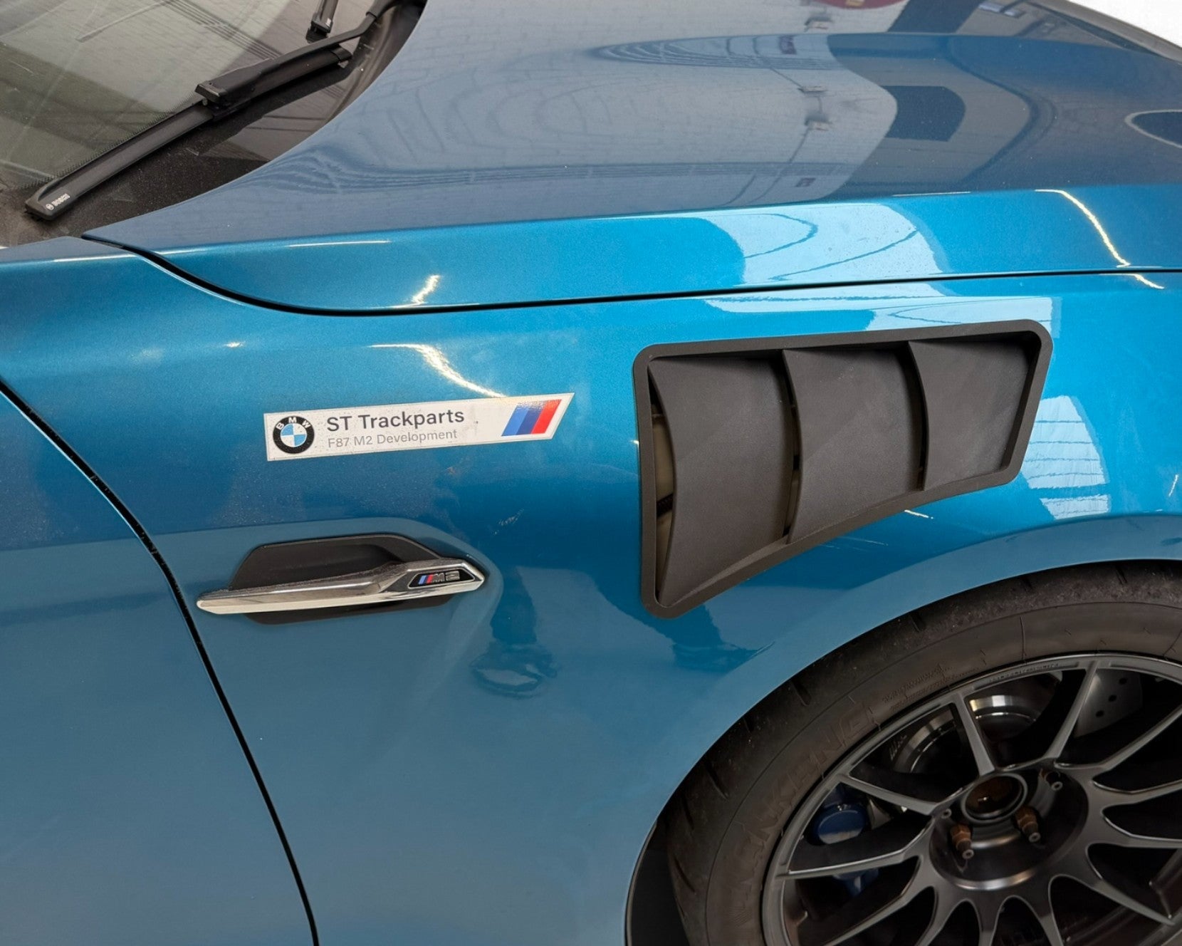 ST Trackparts BMW M2 F87 Fender Vents
