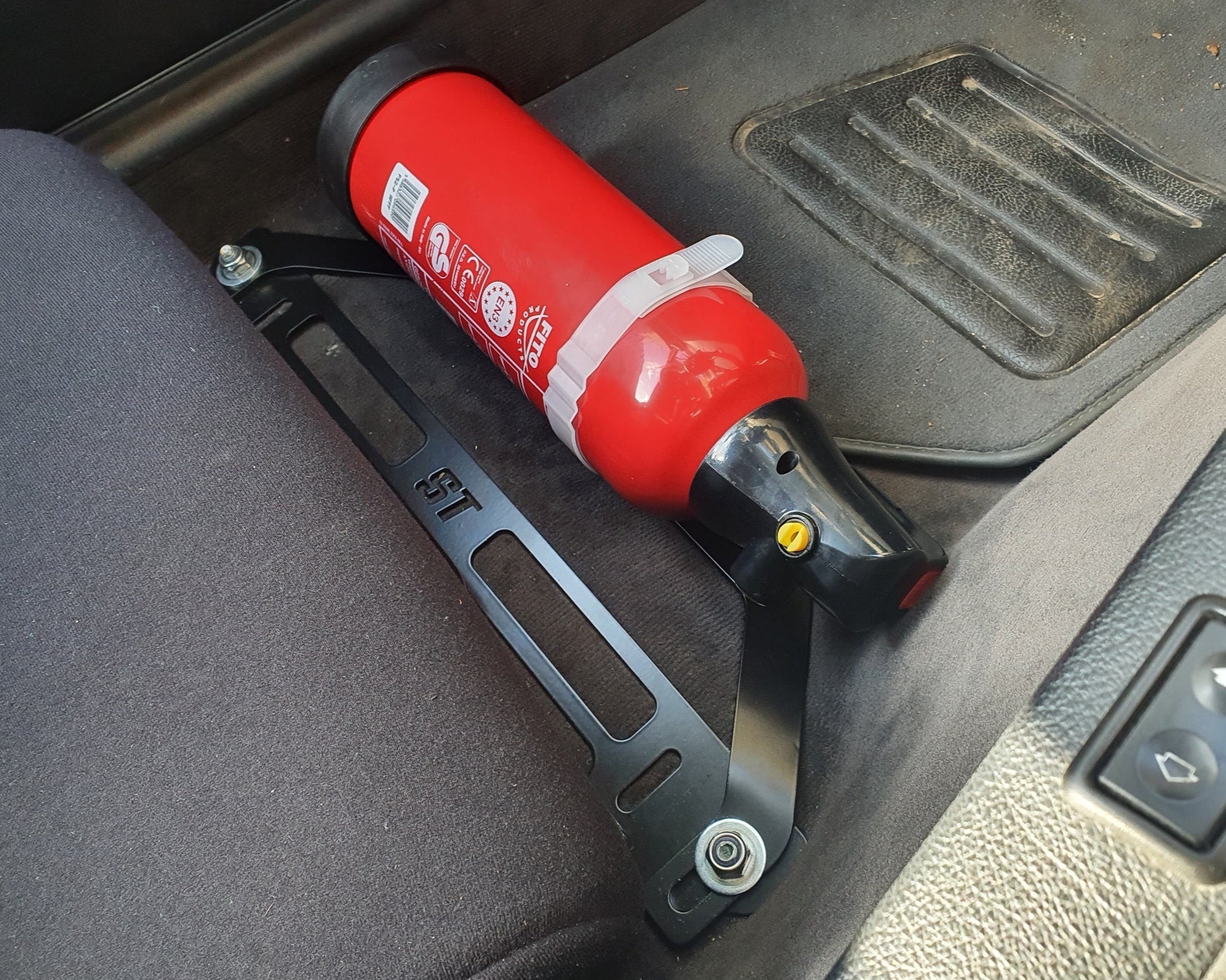 ST Trackparts Fire Extinguisher Mounting Bracket BMW M2,M3,M4, F87,F80,F82,E9X,E8X,F2X