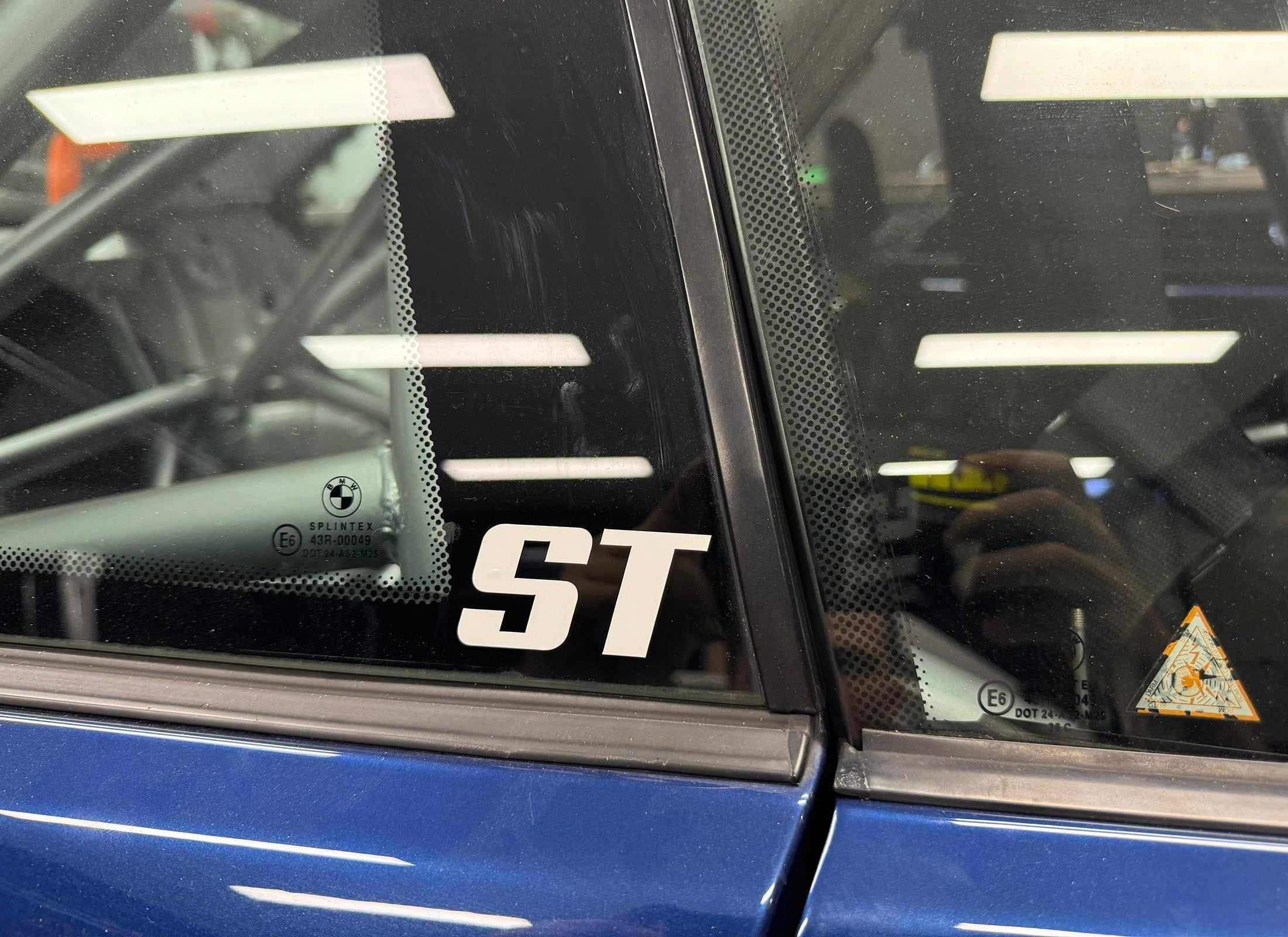 ST Trackparts ST-Trackparts Sticker