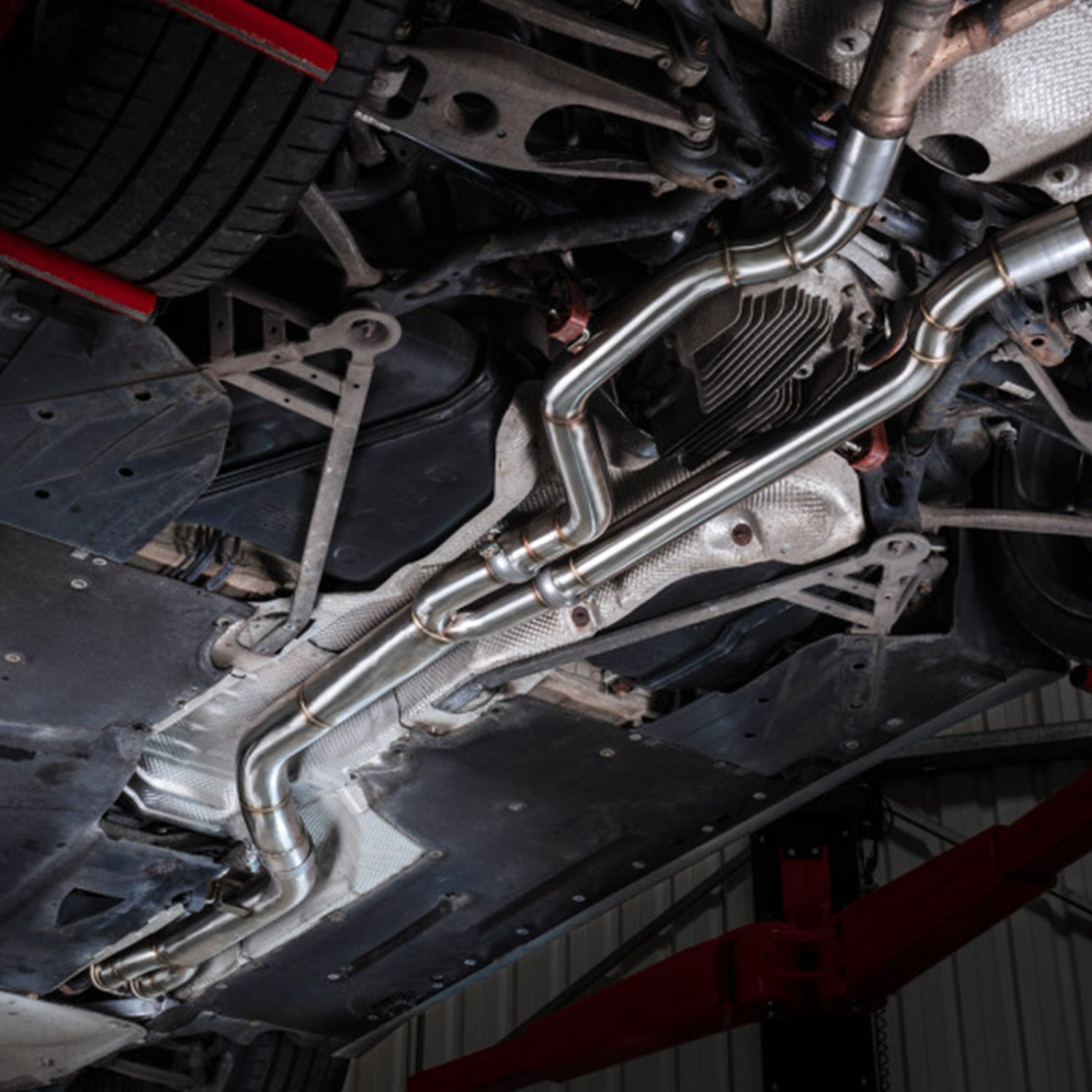 Scorpion BMW F80 M3 & F82/F83 M4 Non-GPF Exhaust Single Midpipe