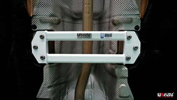 Ultra Racing BMW 2 F45 216i /F46 220i /X1 F48 2.0T /Mini F54 Clubman 2.0D 15+ 2WD UltraRacing 2P Mid Lower Brace (3858) URTW-ML2-3858