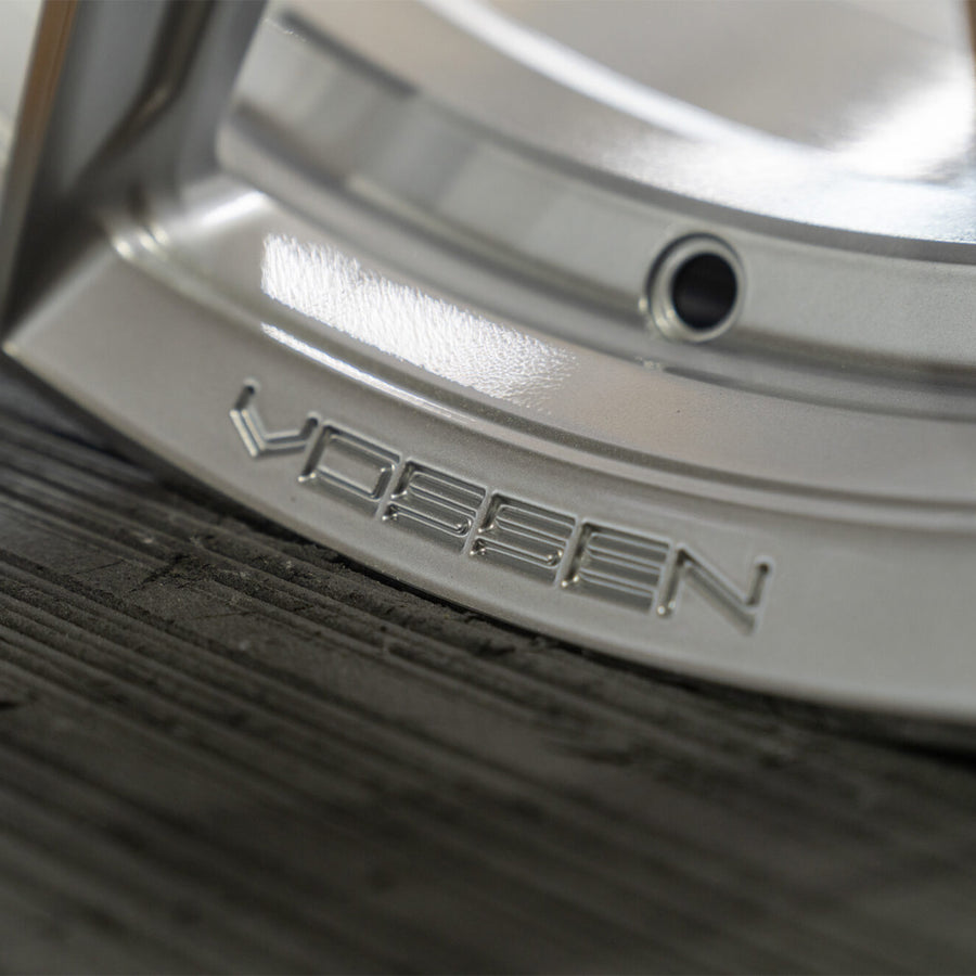 Vossen HFX-2 Forged Alloy Wheels In Silver Polished (5-Lug)