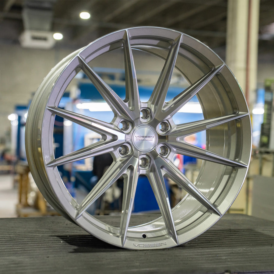 Vossen HFX-2 Forged Alloy Wheels In Silver Polished (6-Lug)