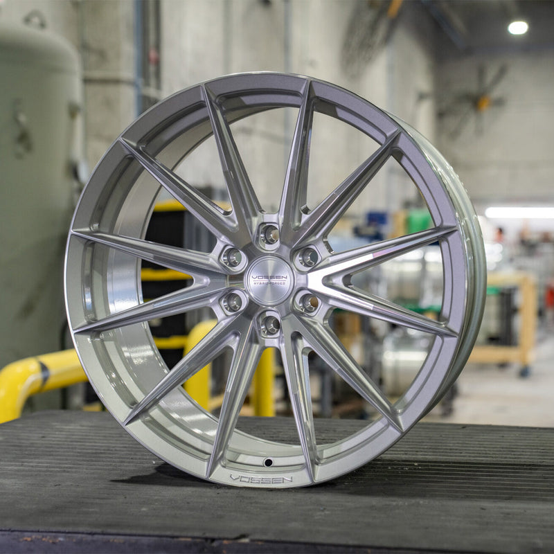 Vossen HFX-2 Forged Alloy Wheels In Silver Polished (6-Lug)