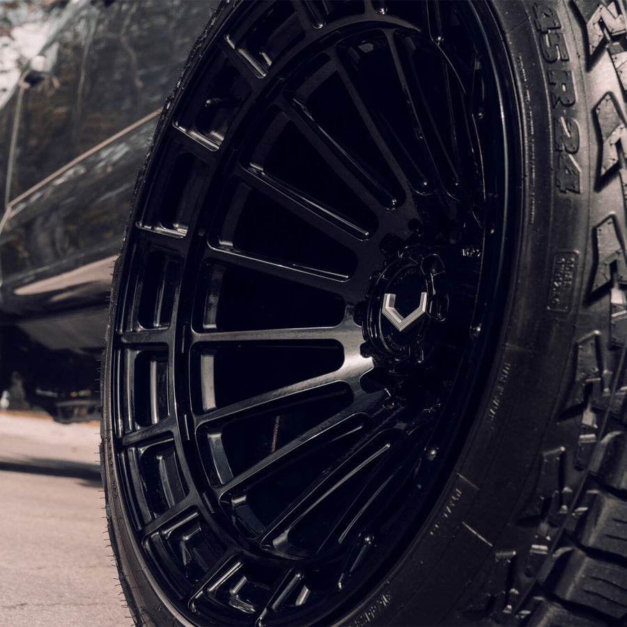 Vossen LCX-01 Forged Alloy Wheels In Gloss Black