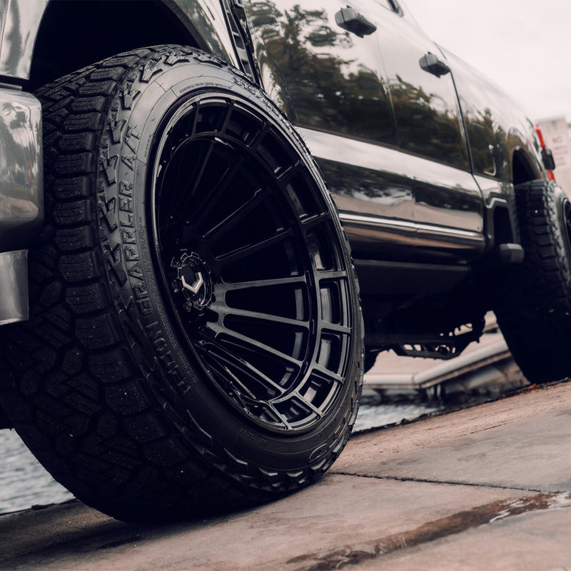 Vossen LCX-01 Forged Alloy Wheels In Gloss Black