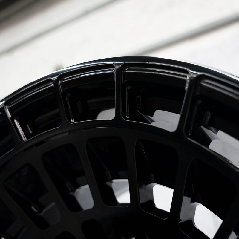 Vossen LCX-04 Forged Alloy Wheels In Gloss Black
