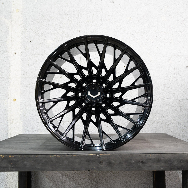Vossen VFX-02T Forged Alloy Wheels In Gloss Black