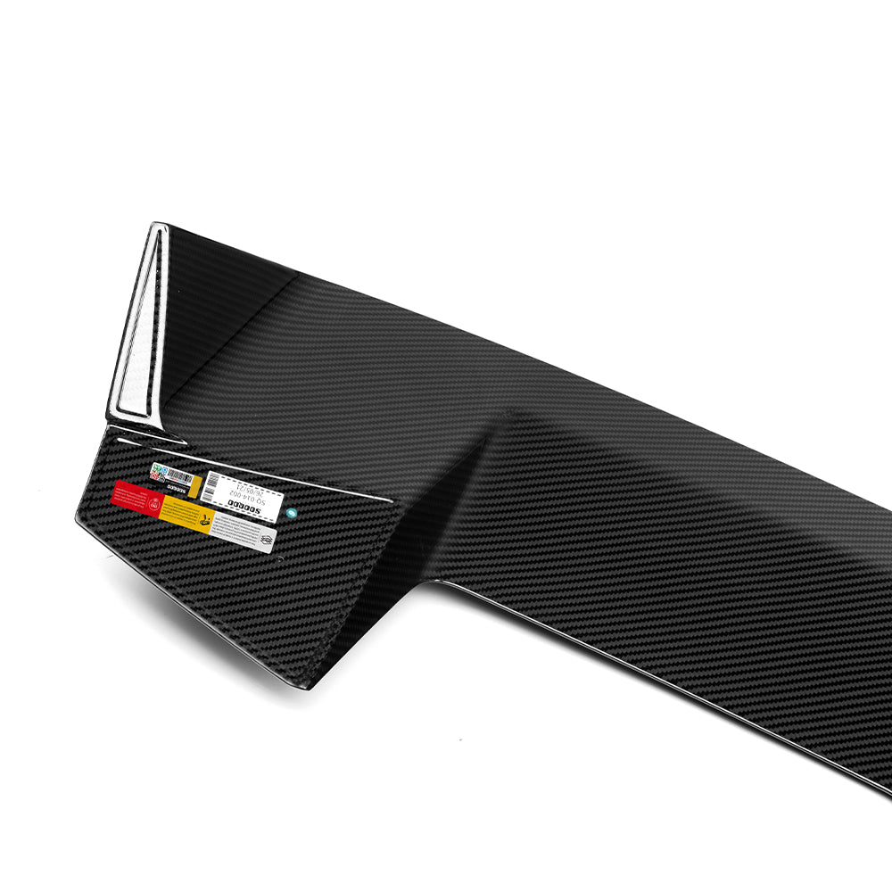 SooQoo BMW G09 XM Upper Spoiler In Gloss Carbon Fibre