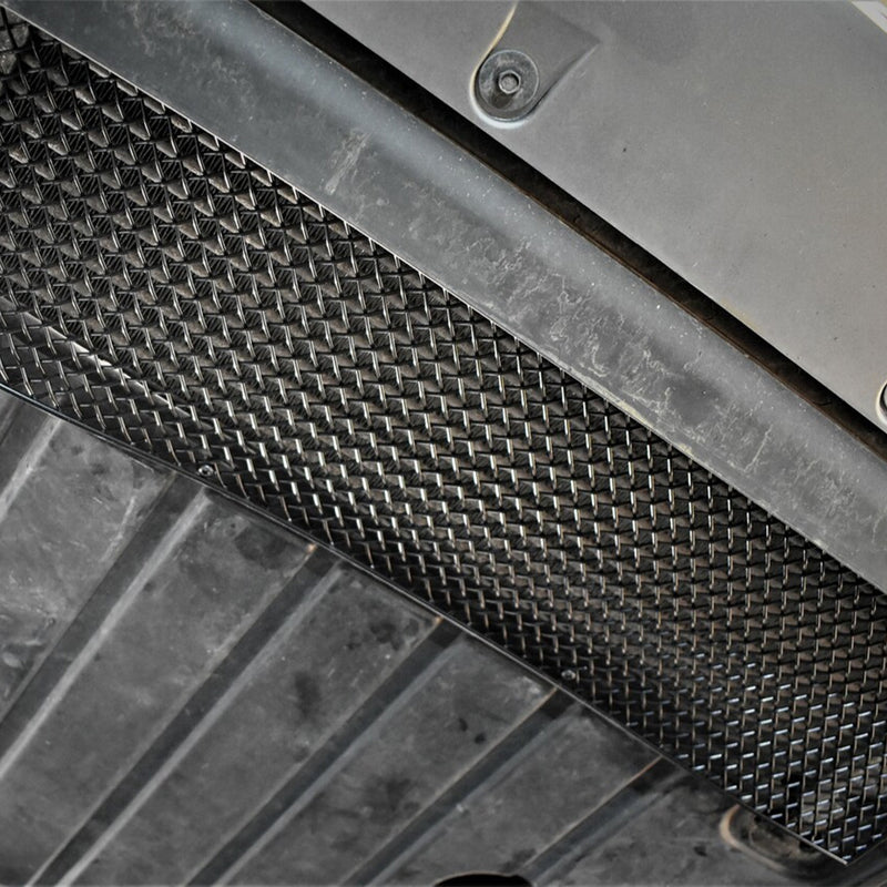 Zunsport BMW G87 M2 Oil Cooler Grille Guard