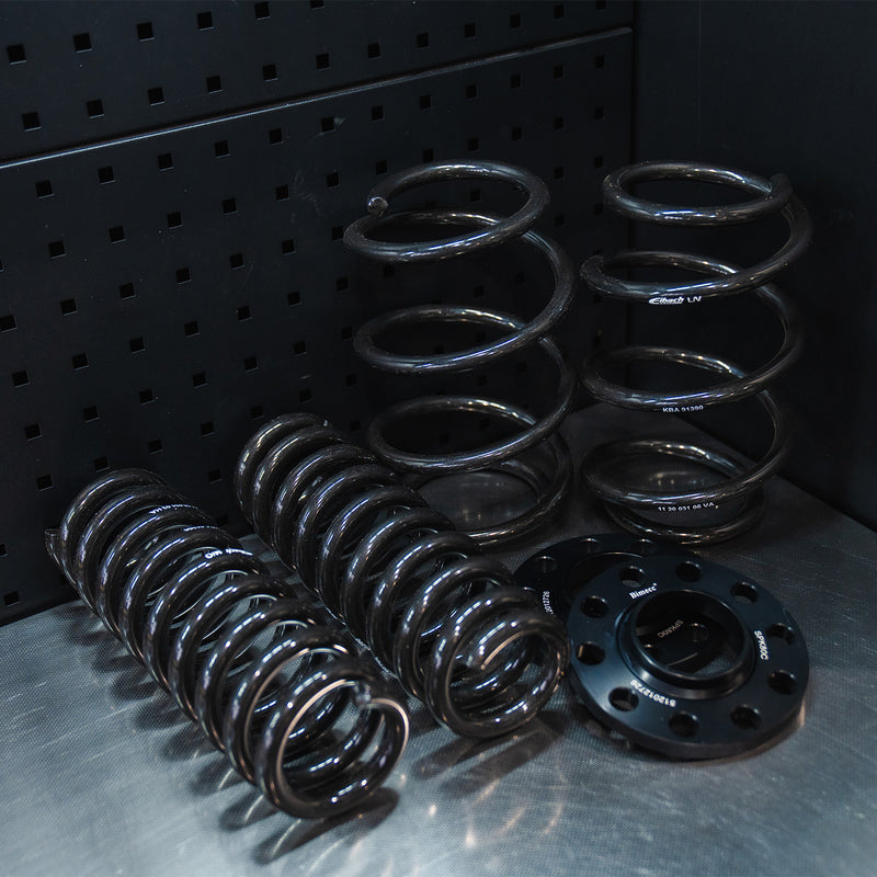 R44 BMW BMW F30 330, 335 & 340 xDrive Saloon Complete Suspension Stance Kit