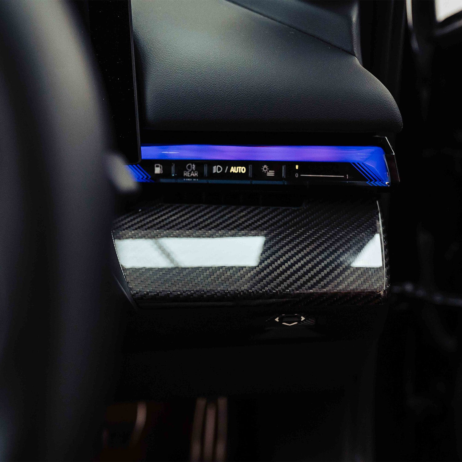 SHFT BMW G90/G99 M5 & G60/G61 5 Series Interior Dashboard Overlay In Gloss Carbon Fibre