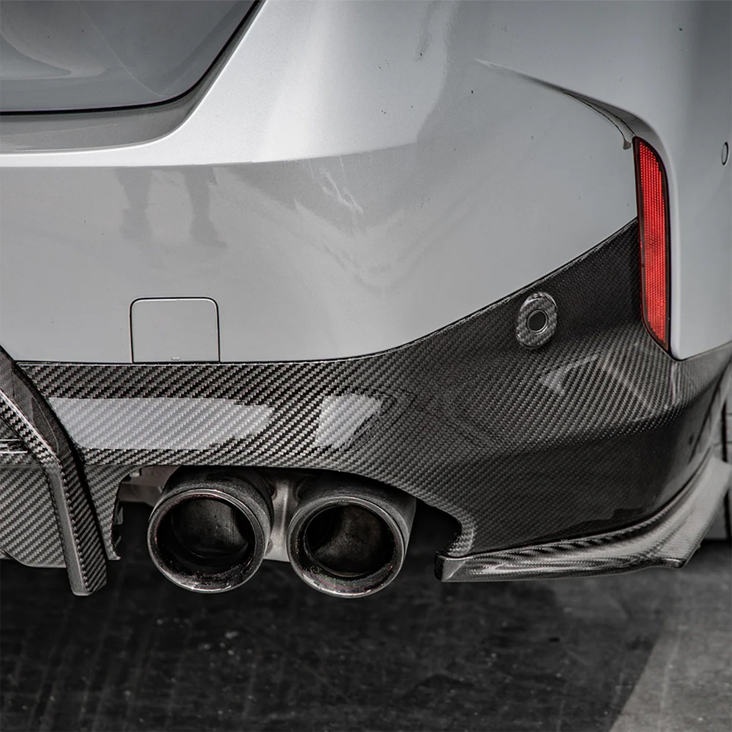 SooQoo BMW G42 M240i Rear Side Diffusers In Gloss Carbon Fibre