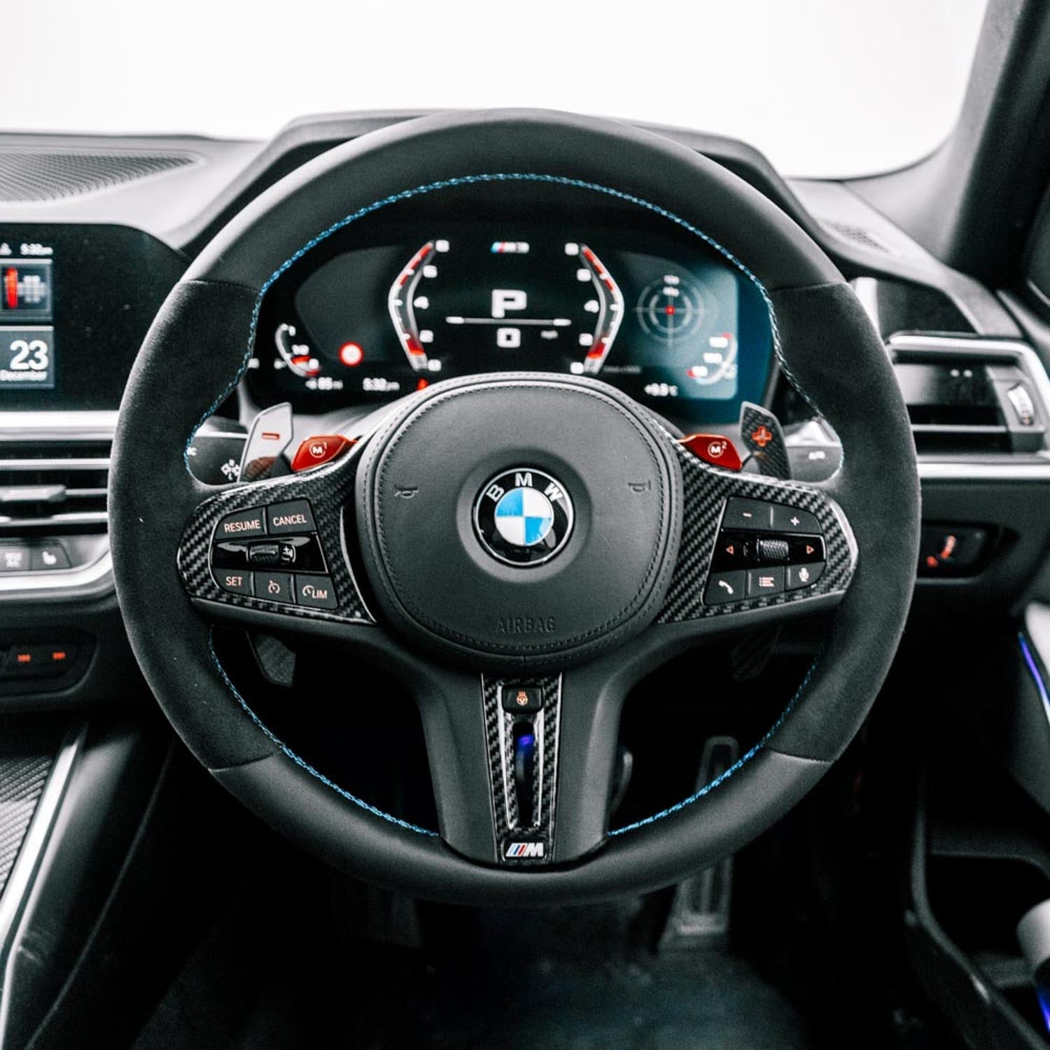 SHFT BMW M3/M4 Round Steering Wheel In Alcantara & Leather (G80/G82/G83)-R44 Performance