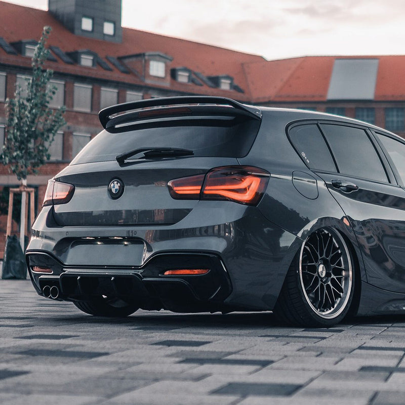 ZAERO Design BMW 1 Series LCI Gloss Black Rear Diffuser