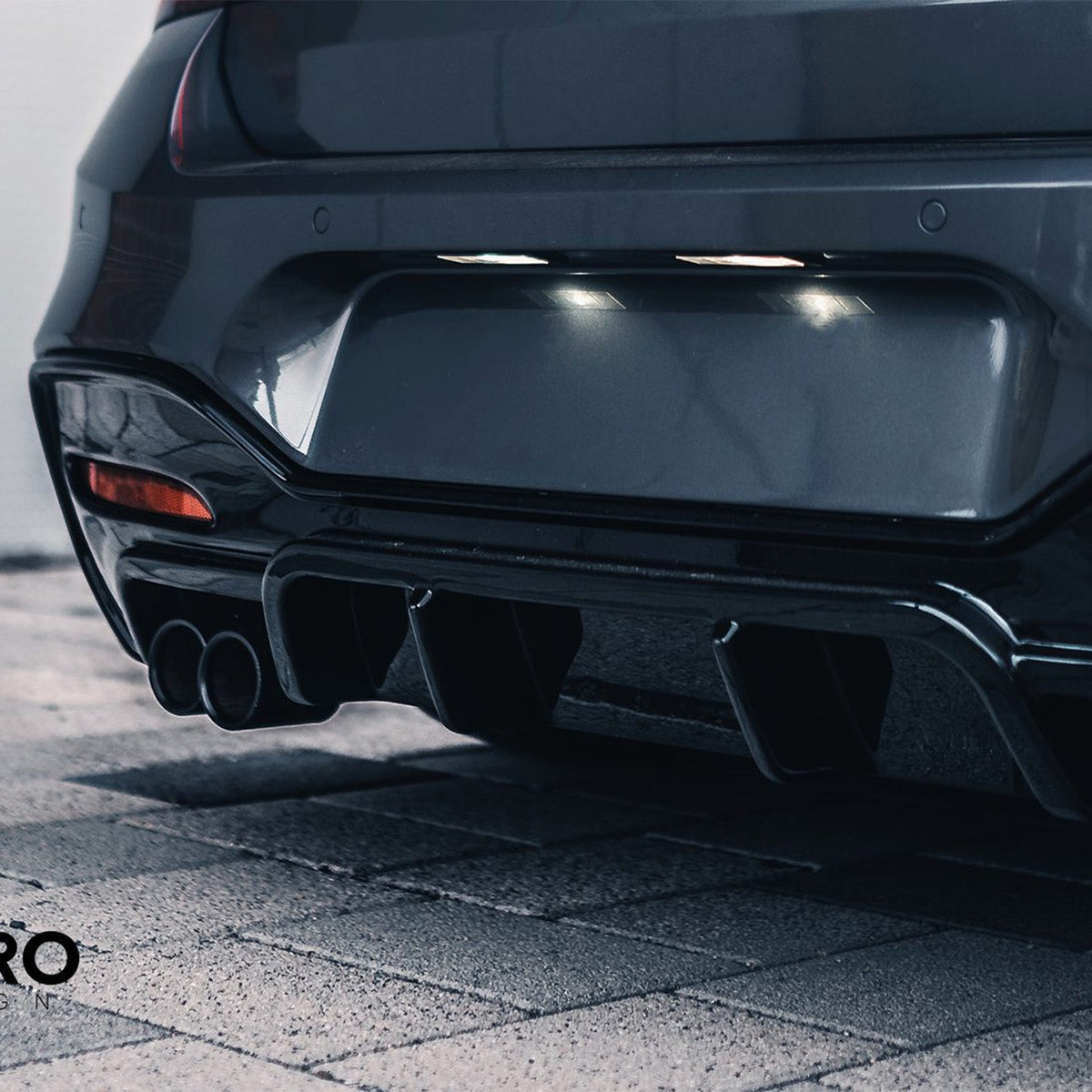 Black Rear Diffuser ZAERO Design BMW 1 Series LCI Gloss Black Rear Diffuser